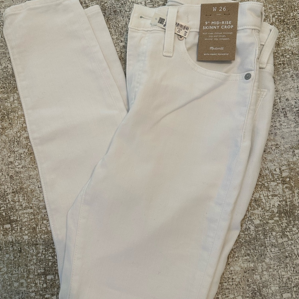Madewell 9” Mid-Rise Skinny Crop white jeans. New with tags. Size 26